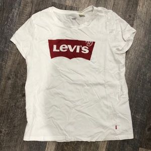 LEVIS CLASSIC LOGO T💋🔥